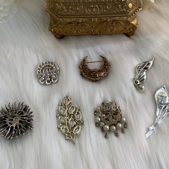 LOT/COLLECTION RHINESTONE/FAUX PEARL BROOCHES (CORO, MARVELLA, ROBERT, GOLDETTE) - Picture 3 of 16